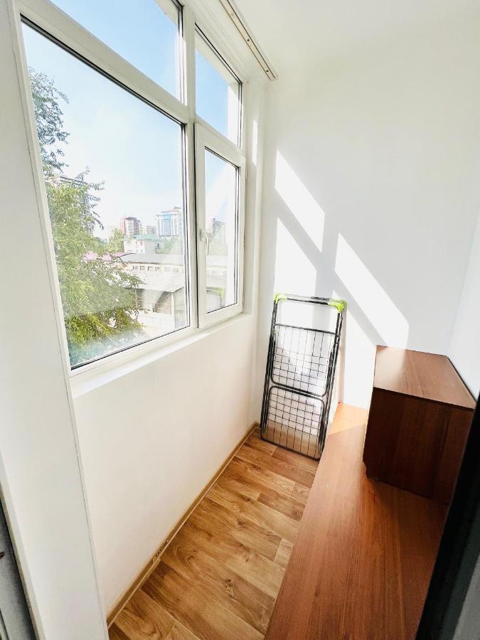Evita Apartment Bishkek Exterior foto