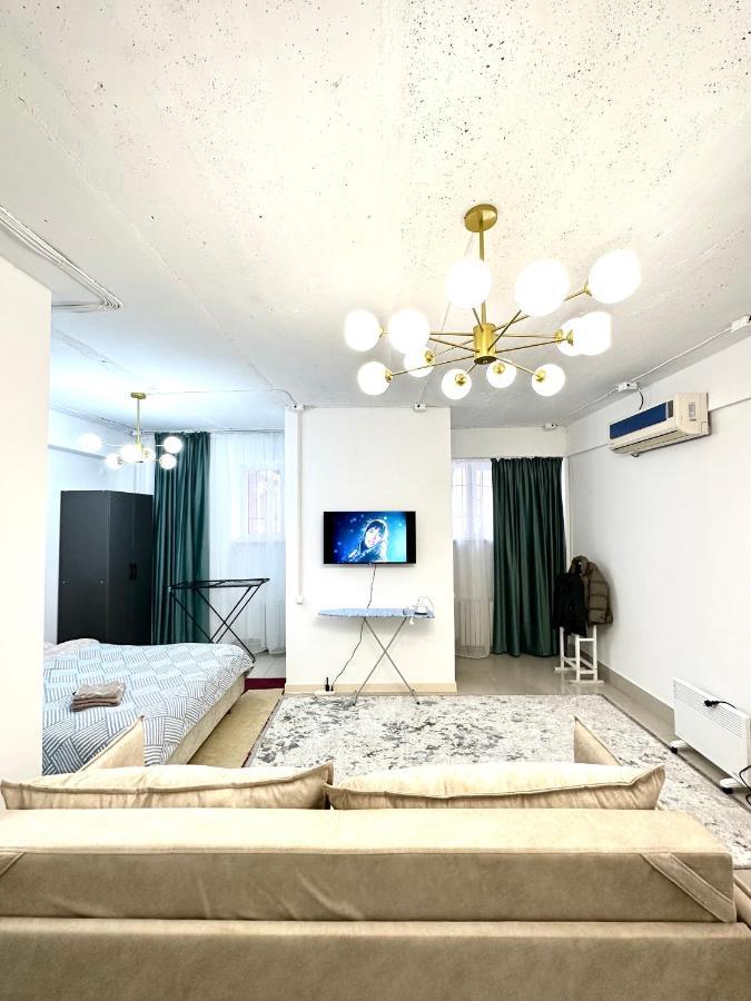 Evita Apartment Bishkek Exterior foto